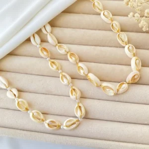 گردنبند صدفی